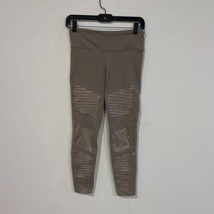 Alo Yoga tan Moto legging sz S 25” inseam